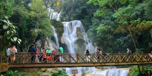 Classic Overland Laos Tour-Vientiane-Vang Vieng-Luang Prabang-Nong Khiau-Luang Prabang