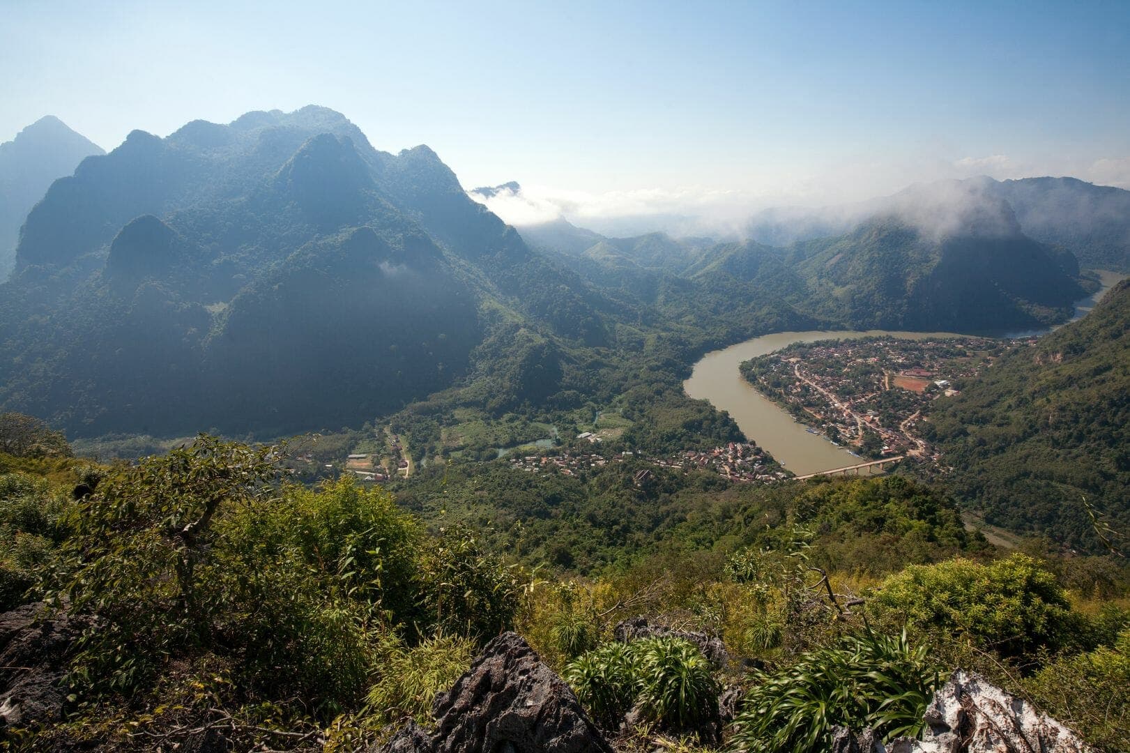 Explore Luang Prabang-Nong Khiau
