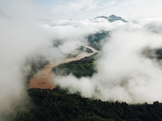 Classic Overland Laos Tour-Vientiane-Vangvieng-Phonsavanh-Luang Prabang